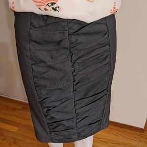 Cartonnier grey pencil skirt size 6 ruffled